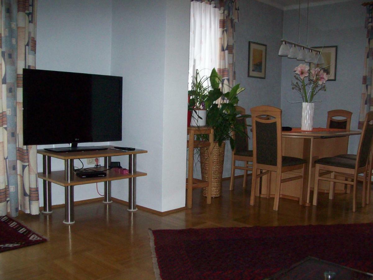 Riedl Gaestewohnung Klagenfurt am Woerthersee Exterior foto